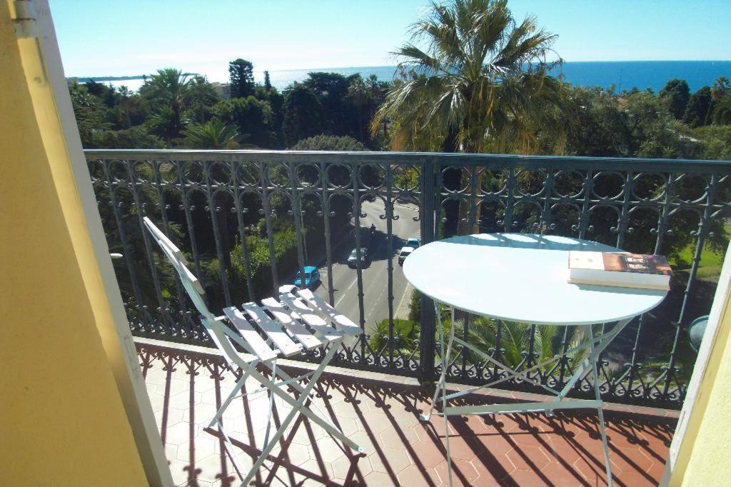 Appartement Claire Deluxe Cannes Habitación foto